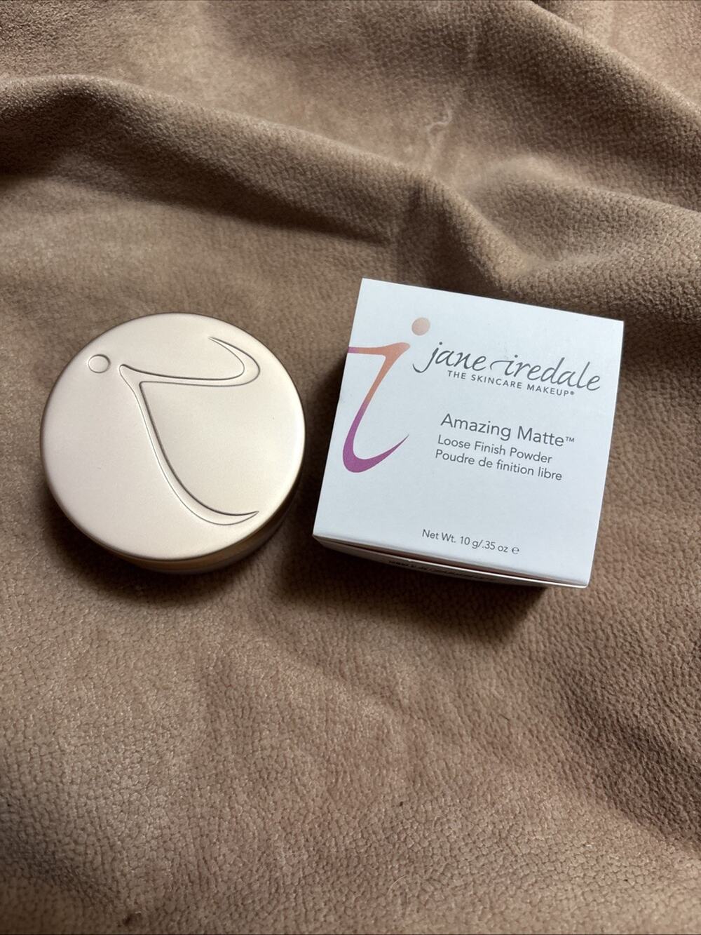 Jane Iredale Amazing Matte Loose Finish Powder. Powder